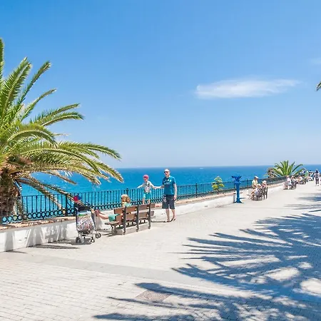 Canovas - Balcón De Europa Apartamento *