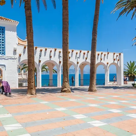 Canovas - Balcon De Europa *